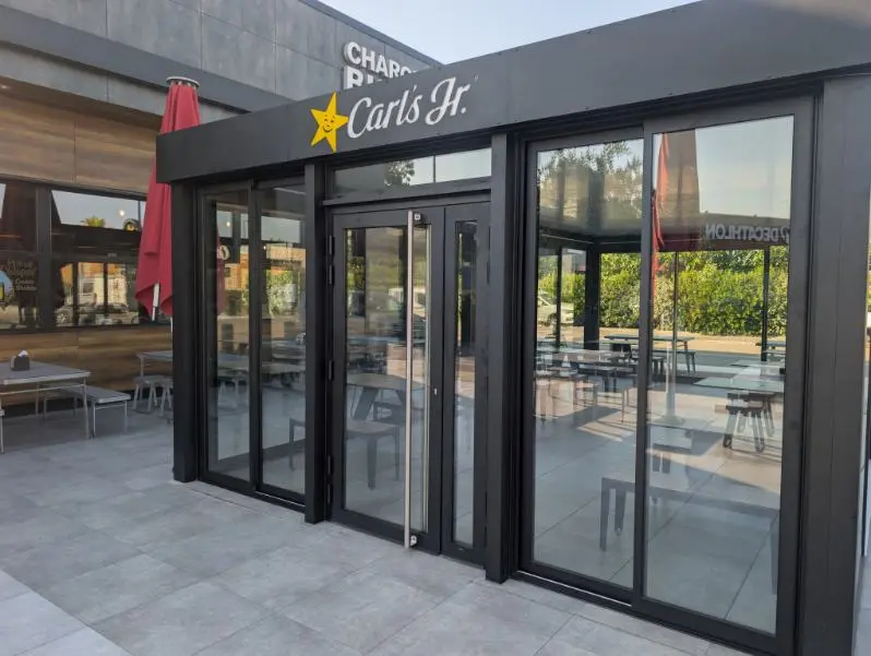 Carl’s Jr. à La Garde – vue 2